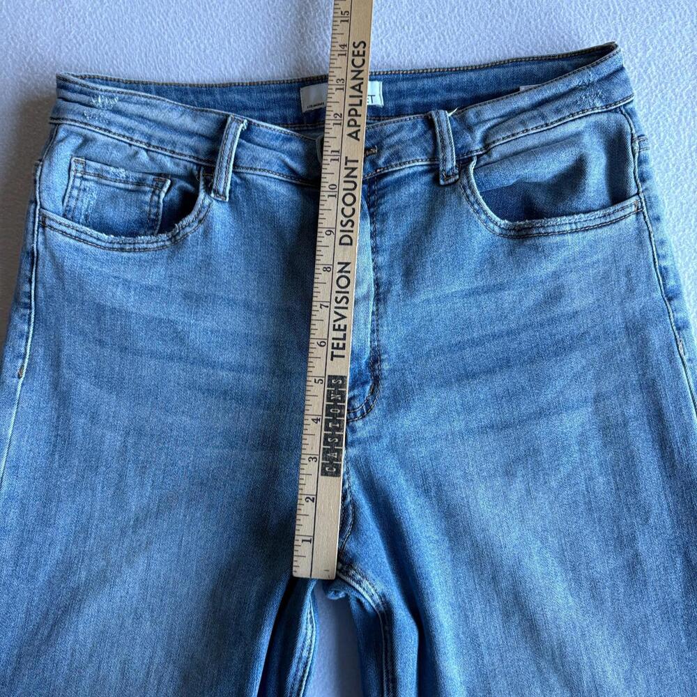 Vervet Womens Straight Leg Jeans 32 Light Wash Raw Hem Stretch Denim High Rise - Picture 7 of 8